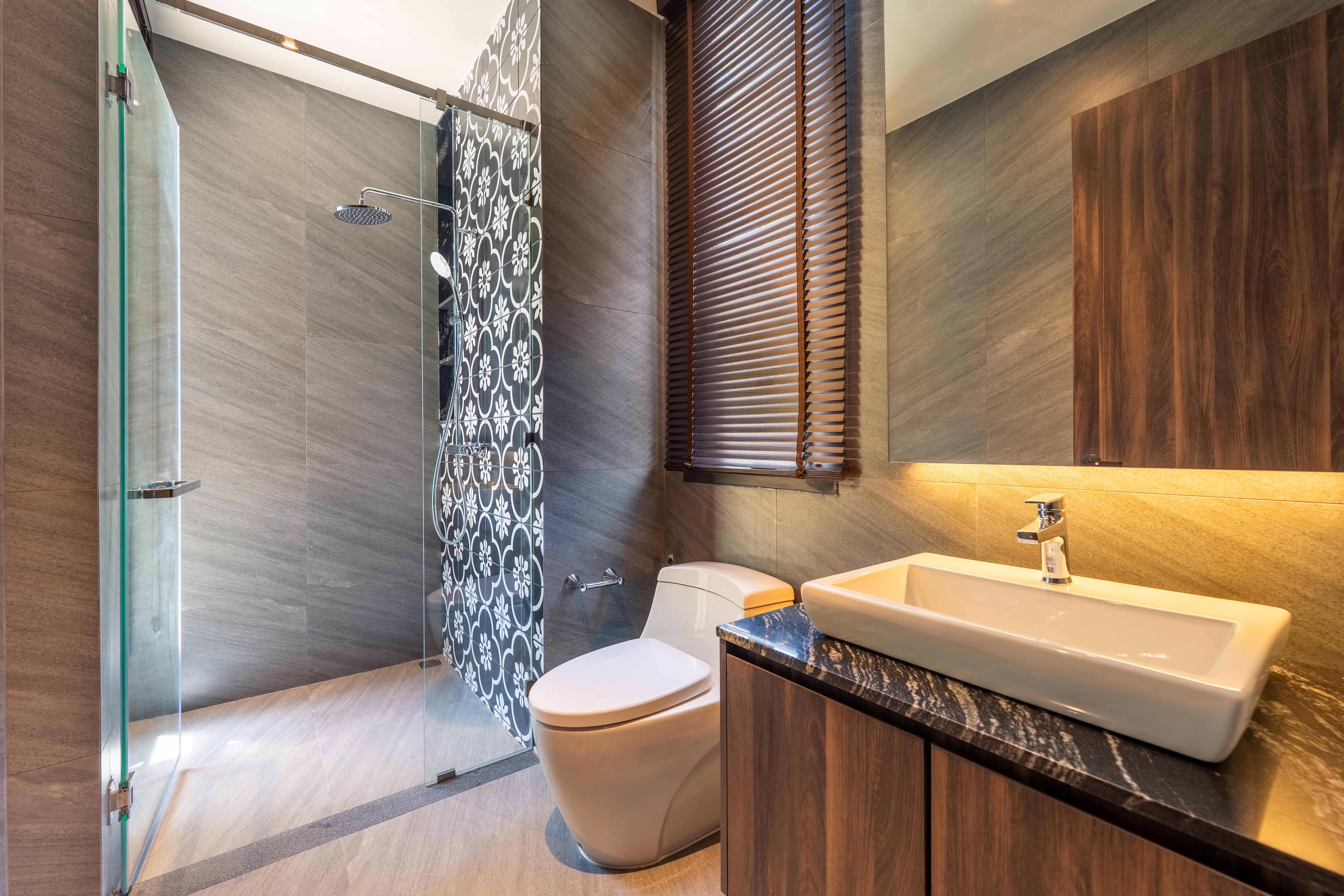 The Ozone Grand Residences 8